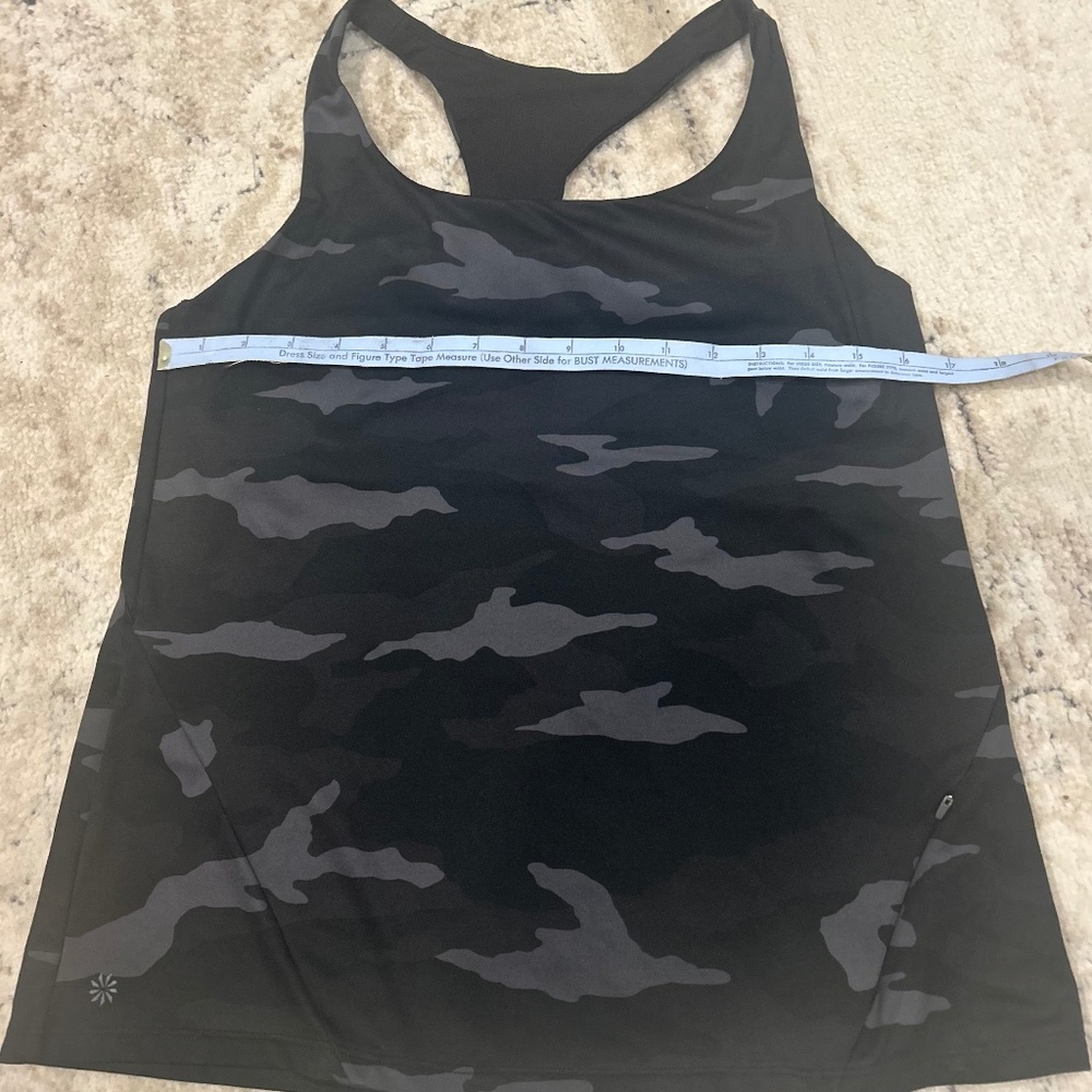 Athleta Racer Back Bra top Shirt Women's Large Built In Bra, No pads, Camo Black